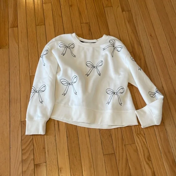 classic black and white Bow top - Picture 3 of 4